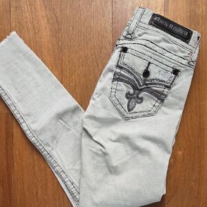 Rock Revival Light Gray Skinny Jeans